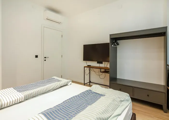Viral 2 Bedroom Photo Studio Loft